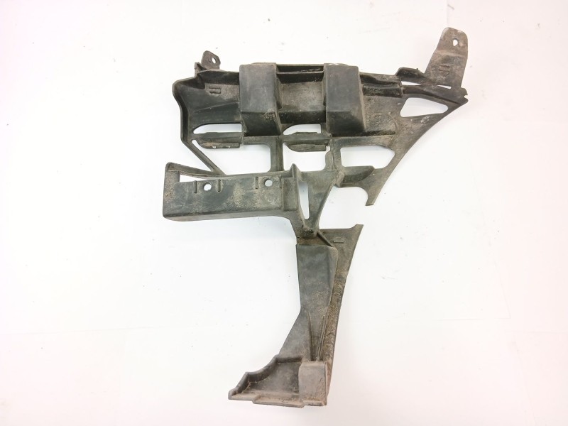 Recambio de molduras traseras para bmw 3 compact (e46) 320 td referencia OEM IAM 8252819  