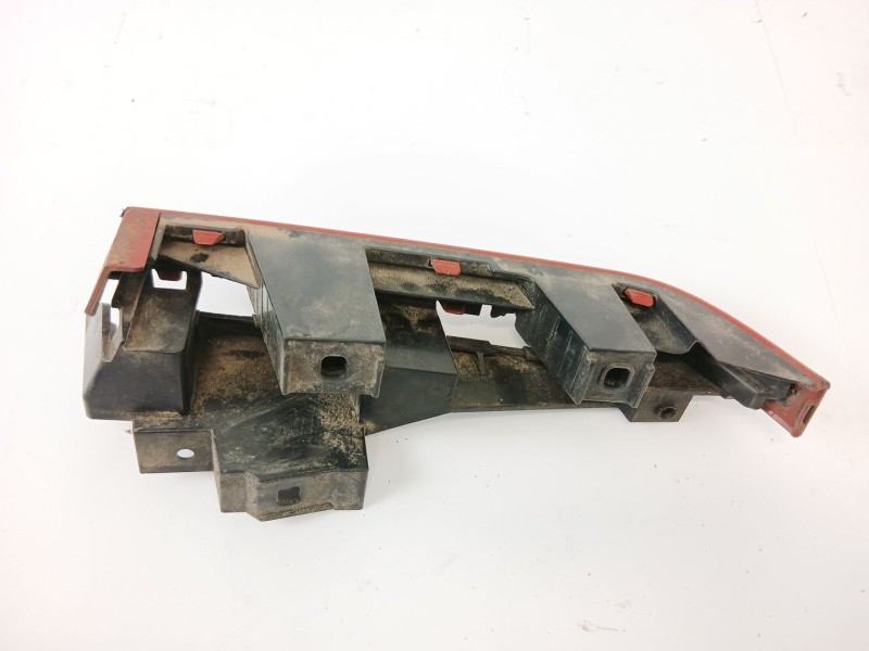 Recambio de molduras traseras para bmw 3 compact (e46) 320 td referencia OEM IAM 7006823A  
