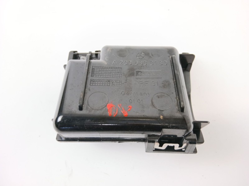 Recambio de cenicero para mercedes-benz clase c (w203) c 220 cdi (203.006) referencia OEM IAM A2036800130  