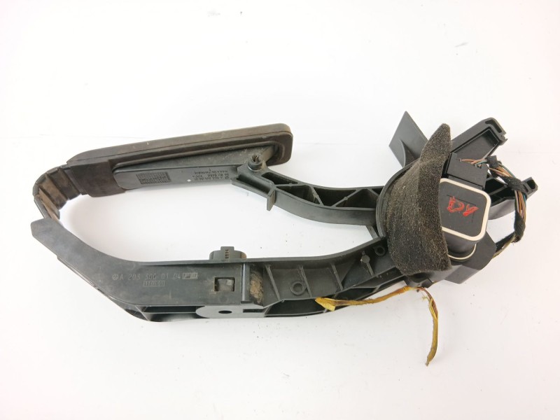 Recambio de potenciometro pedal para mercedes-benz clase c (w203) c 220 cdi (203.006) referencia OEM IAM A2033000104  