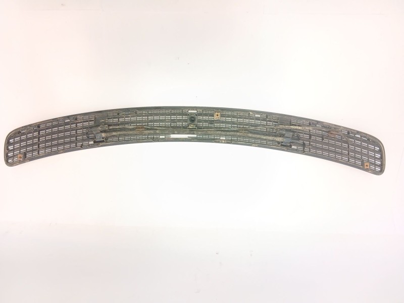 Recambio de rejillas capot para mercedes-benz clase c (w203) c 220 cdi (203.006) referencia OEM IAM   