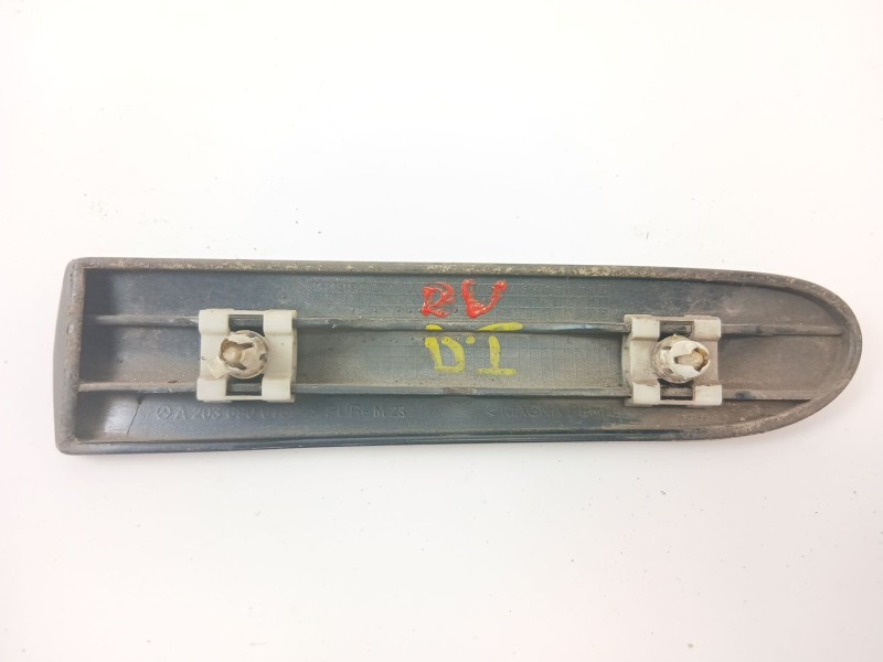 Recambio de moldura para mercedes-benz clase c (w203) c 220 cdi (203.006) referencia OEM IAM A2036900162  