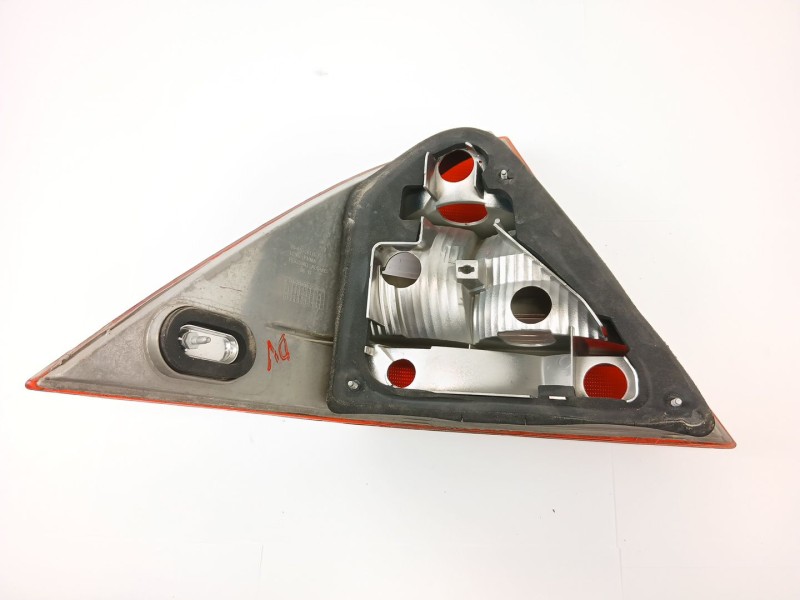 Recambio de piloto trasero derecho para mercedes-benz clase c (w203) c 220 cdi (203.006) referencia OEM IAM 084401917R  