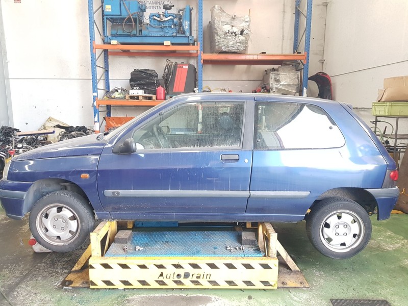 renault clio i (b/c57_, 5/357_) del año 1996