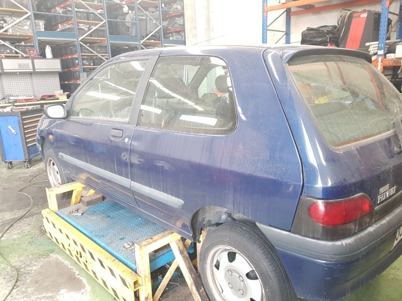 renault clio i (b/c57_, 5/357_) del año 1996