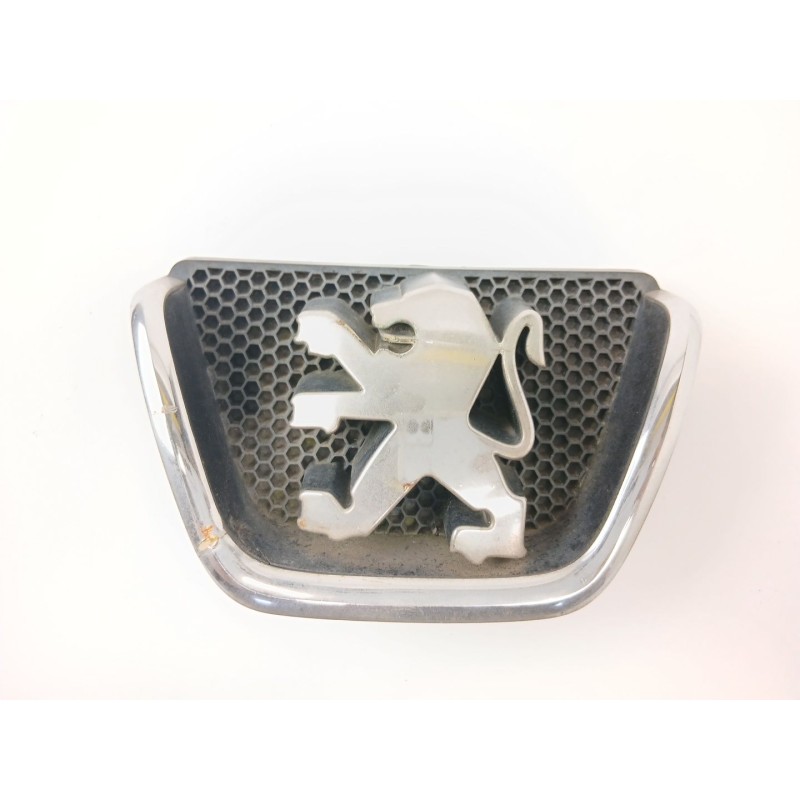 Recambio de emblema para peugeot 206 berlina x-line (2001-2009)1.4 hdi 68cv referencia OEM IAM 9628688677  