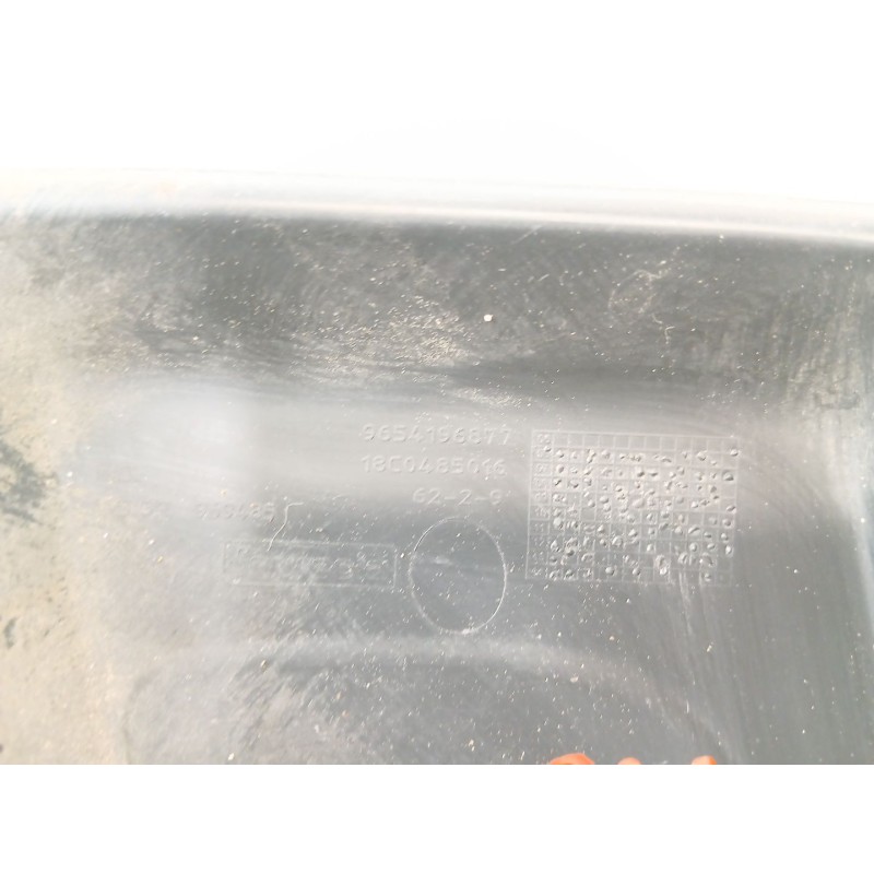 Recambio de molduras delanteras para citroën c4 grand picasso i (ua_) 1.6 hdi referencia OEM IAM 9654196877  
