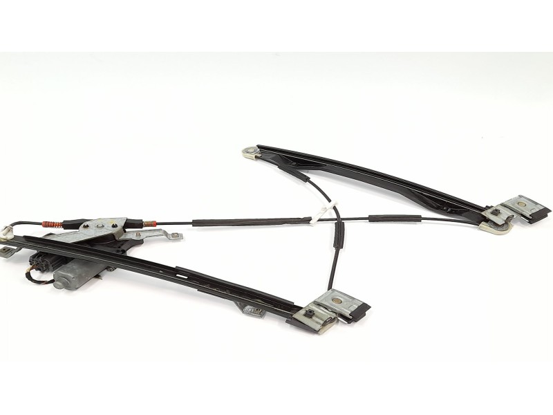 Recambio de elevalunas delantero derecho para ford mondeo iii sedán (b4y) 2.0 tdci referencia OEM IAM 0130821771  