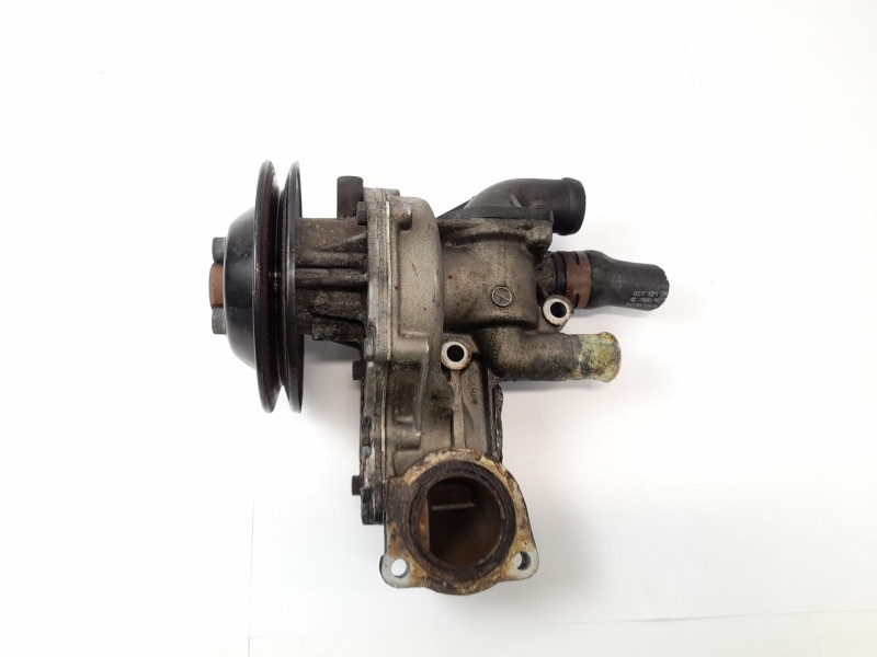 Recambio de bomba agua para volkswagen jetta ii (19e, 1g2, 165) 1.6 referencia OEM IAM 056121019E  