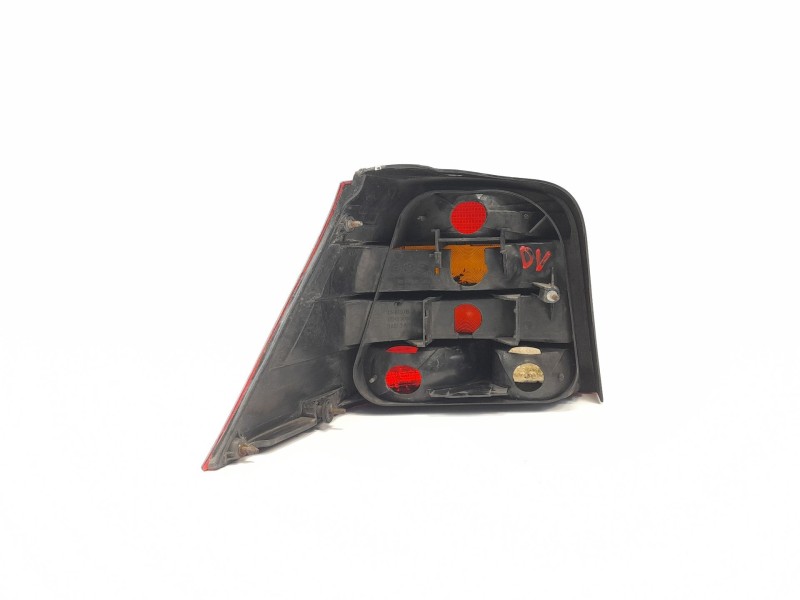 Recambio de piloto trasero derecho para volkswagen golf iv berlina (1j1) 1.9 tdi referencia OEM IAM 11A197B  
