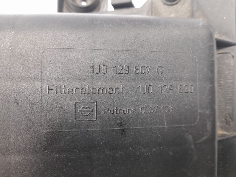 Recambio de filtro aire para volkswagen golf iv berlina (1j1) 1.9 tdi referencia OEM IAM 1J0129607C  