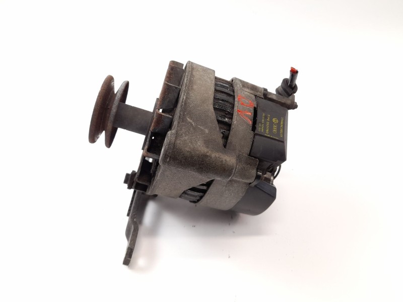 Recambio de alternador para volkswagen jetta ii (19e, 1g2, 165) 1.6 referencia OEM IAM   