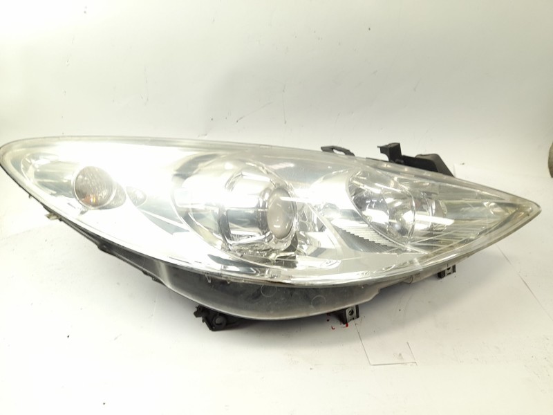 Recambio de faro derecho para peugeot 307 (3a/c) 1.6 hdi referencia OEM IAM   