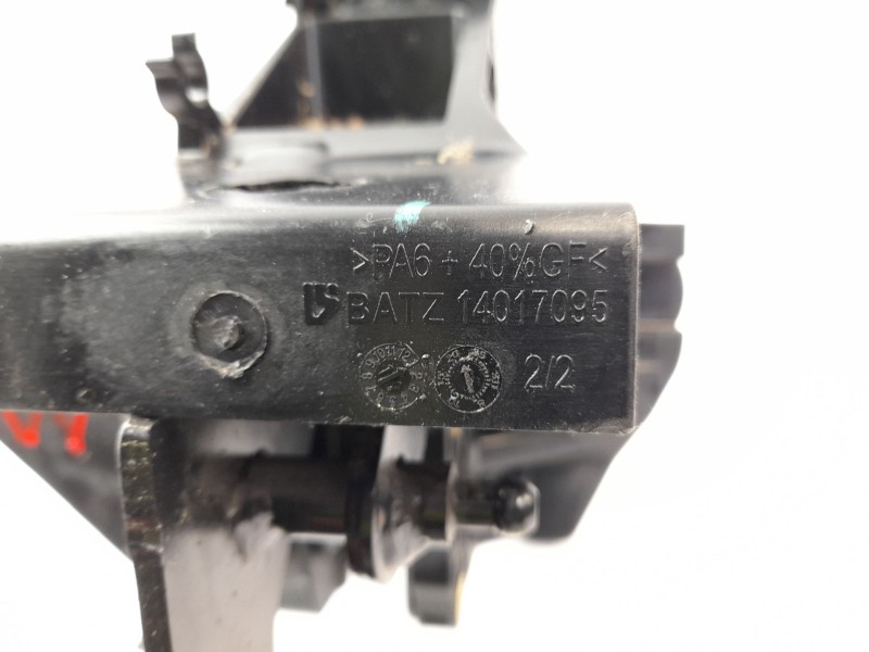 Recambio de pedal embrague para nissan nv300 kombi (x82) 1.6 dci 125 referencia OEM IAM 14017095  