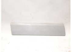 Recambio de moldura para mercedes-benz 190 (w201) e 2.0 referencia OEM IAM 2016905540L  