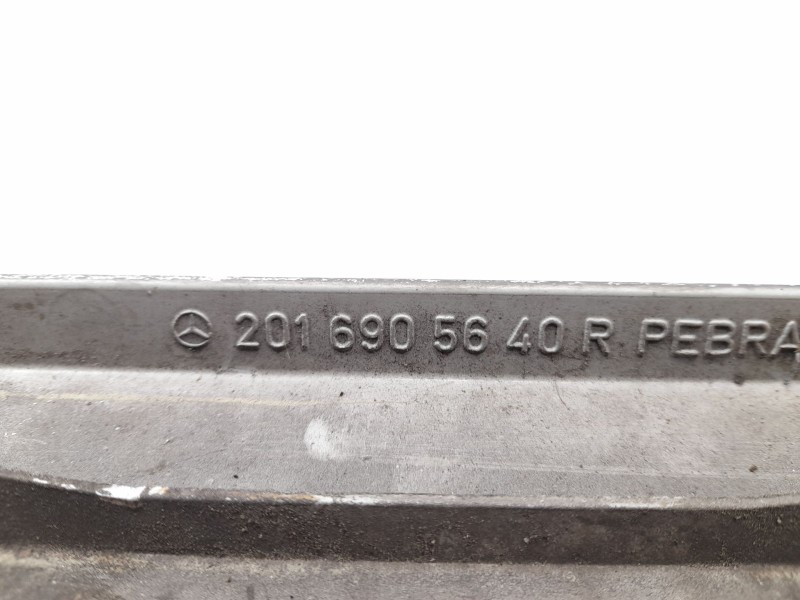 Recambio de moldura para mercedes-benz 190 (w201) e 2.0 referencia OEM IAM 2016905640R  