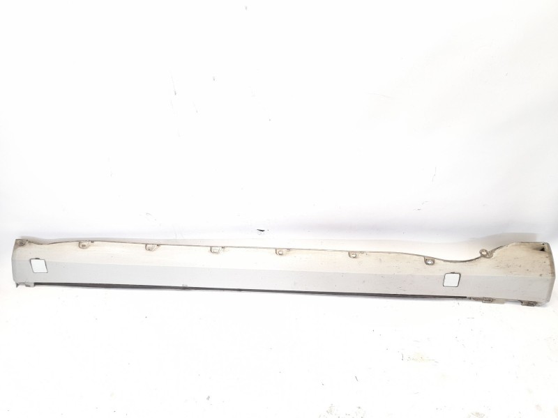Recambio de faldon lateral para mercedes-benz 190 (w201) e 2.0 referencia OEM IAM 2016906340  