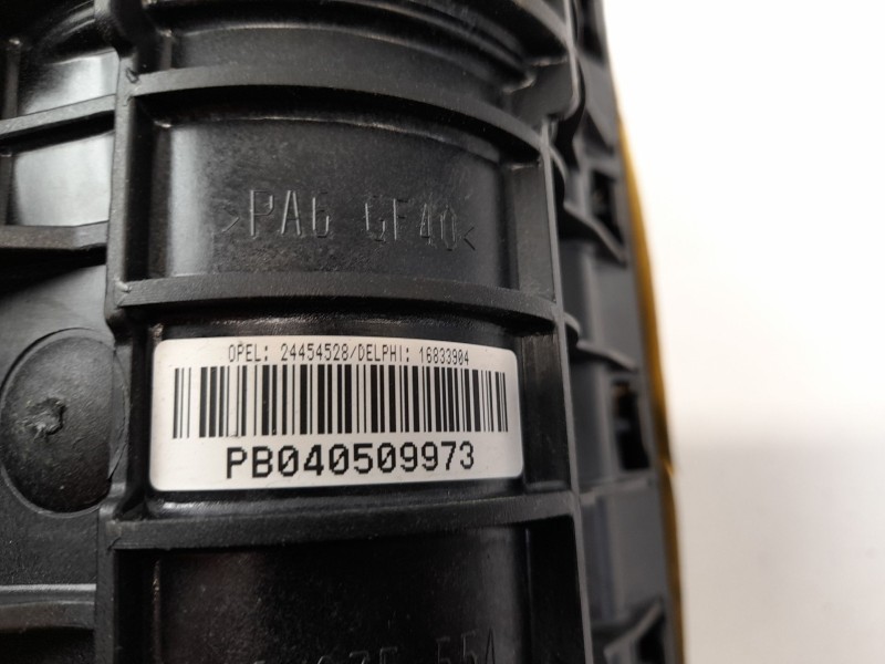 Recambio de airbag delantero derecho para opel corsa c cosmo referencia OEM IAM 24454528  