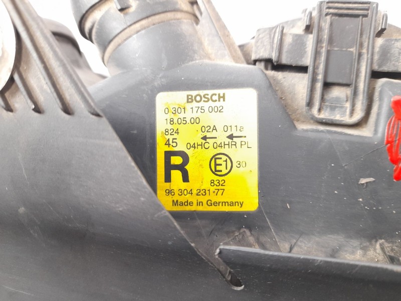 Recambio de faro derecho para peugeot 406 (8b) 2.0 hdi 110 referencia OEM IAM 9630423177  