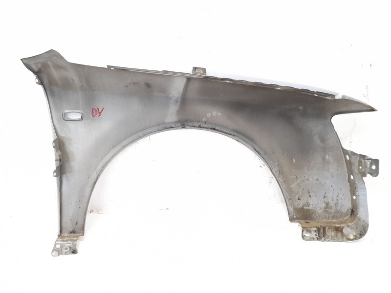 Recambio de aleta delantera izquierda para audi a4 avant (8e) 1.8 t referencia OEM IAM   