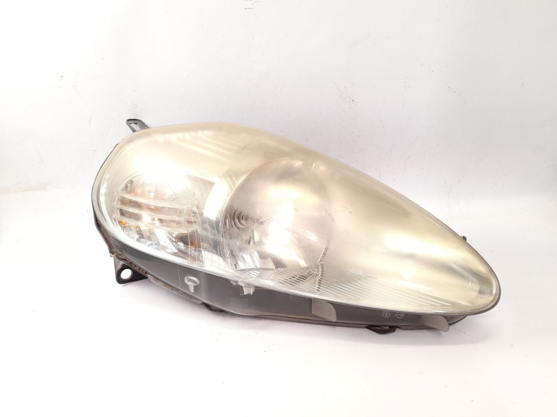 Recambio de faro derecho para fiat grande punto (199) 1.9 d multijet referencia OEM IAM 89101388  