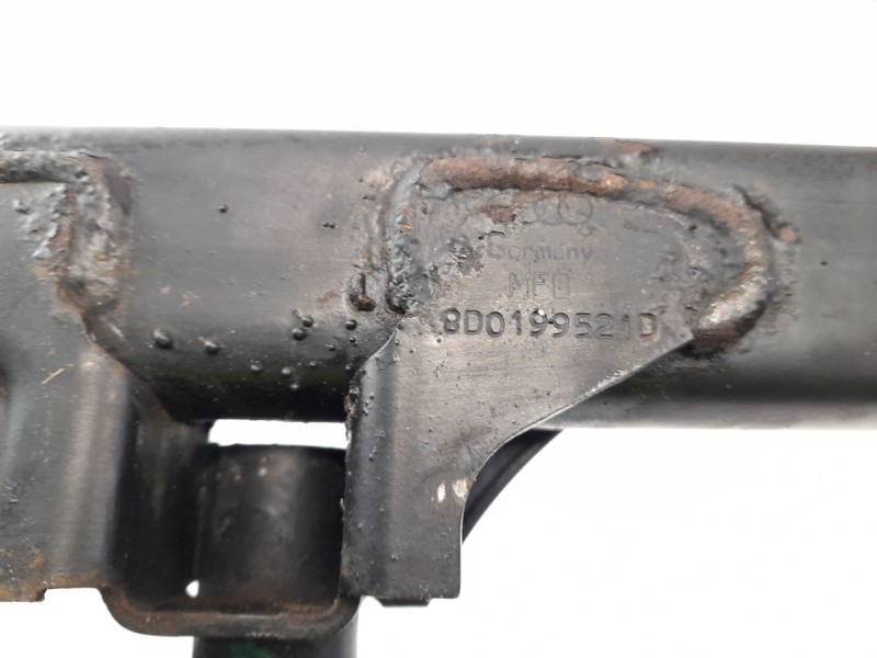 Recambio de travesaño inferior para volkswagen passat berlina (3b2) 1.8 referencia OEM IAM 8D0199521D  