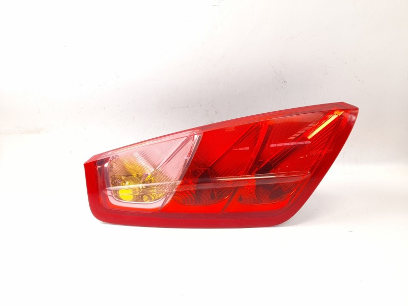 Recambio de piloto trasero izquierdo para fiat grande punto (199) 1.9 d multijet referencia OEM IAM 51701589  