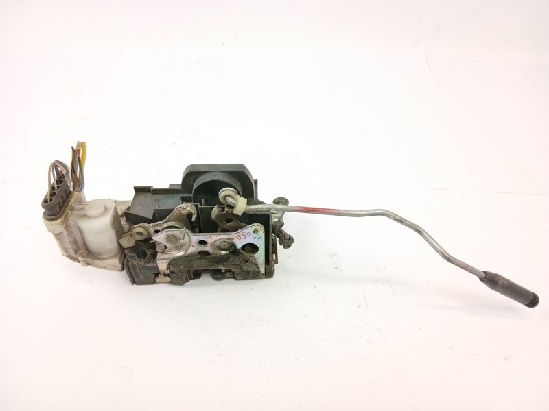 Recambio de cerradura puerta delantera derecha para fiat punto berlina (188) 1.2 cat referencia OEM IAM   