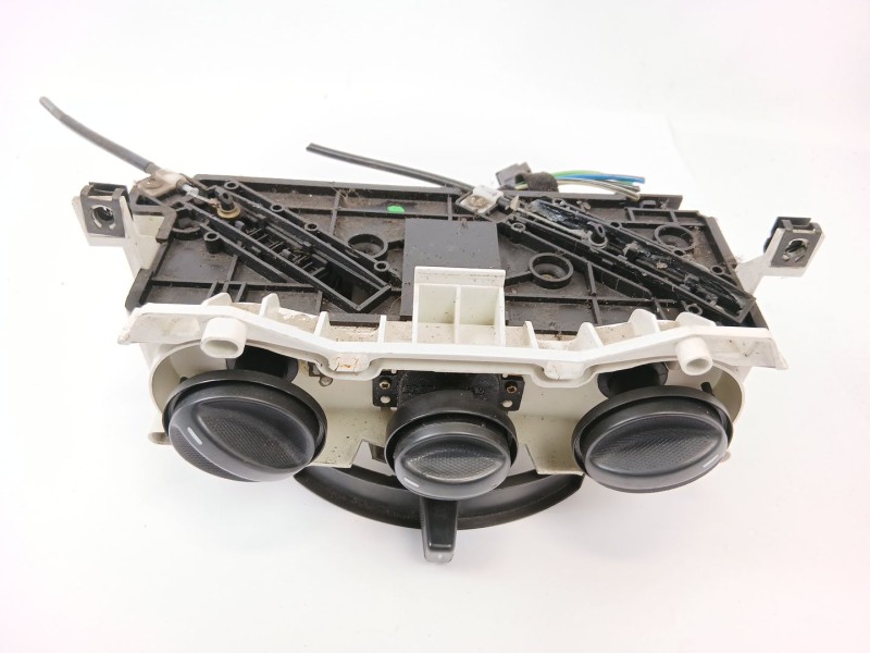 Recambio de mando calefaccion / aire acondicionado para fiat punto berlina (188) 1.2 cat referencia OEM IAM 141740100  