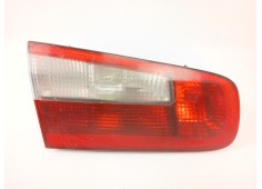 Recambio de piloto trasero izquierdo para renault laguna ii (bg0/1_) 1.9 dci (bg08, bg0g) referencia OEM IAM 8200002475  