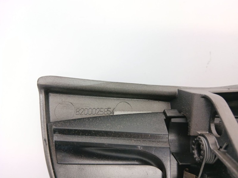 Recambio de cenicero para renault laguna ii (bg0/1_) 1.9 dci (bg08, bg0g) referencia OEM IAM 8200025854  