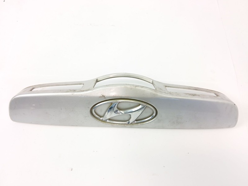 Recambio de moldura para hyundai getz (tb) 1.1 básico referencia OEM IAM 8731010000  