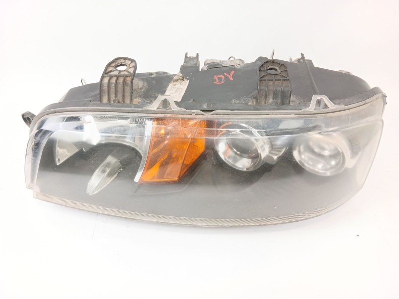 Recambio de faro izquierdo para fiat punto berlina (188) 1.2 cat referencia OEM IAM 89101051  