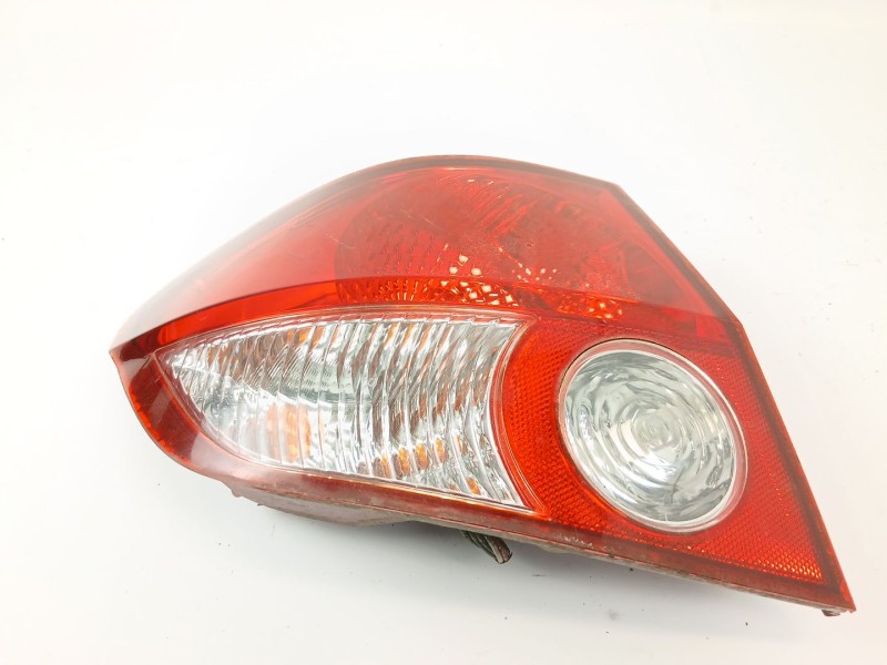 Recambio de piloto trasero izquierdo para hyundai getz (tb) 1.1 básico referencia OEM IAM 92401  