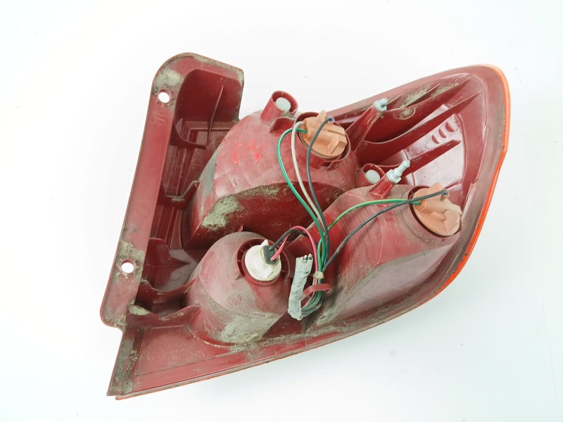 Recambio de piloto trasero izquierdo para hyundai getz (tb) 1.1 básico referencia OEM IAM 92401  