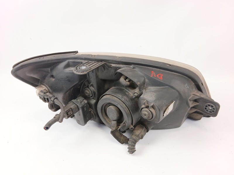 Recambio de faro izquierdo para hyundai getz (tb) 1.1 básico referencia OEM IAM LHD8279  