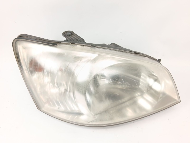 Recambio de faro derecho para hyundai getz (tb) 1.1 básico referencia OEM IAM RHD8282  