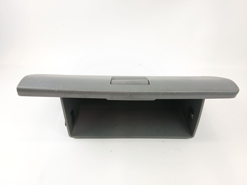 Recambio de guantera para hyundai getz (tb) 1.1 básico referencia OEM IAM 845111C000  