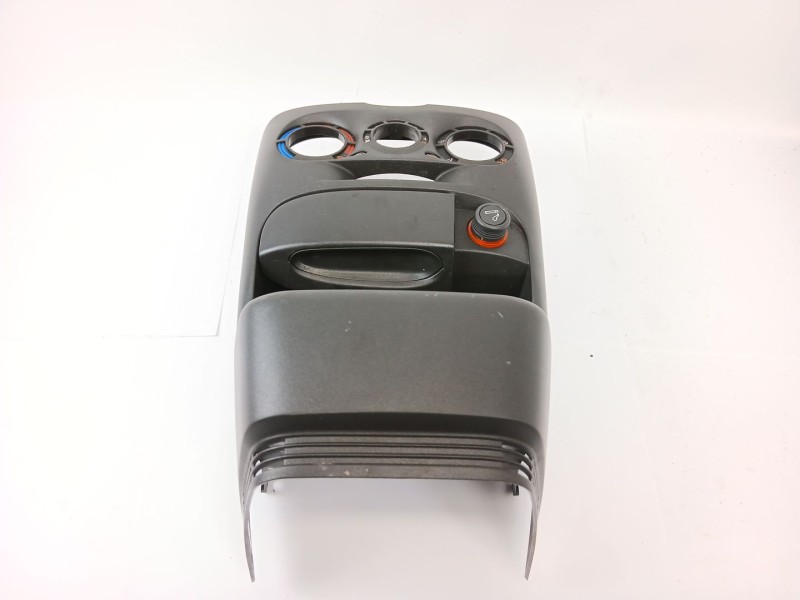 Recambio de consola central para fiat punto berlina (188) 1.2 cat referencia OEM IAM   