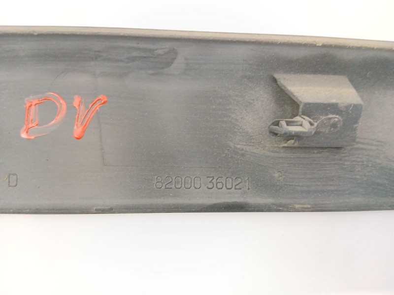Recambio de moldura para renault laguna ii (bg0/1_) 1.9 dci (bg08, bg0g) referencia OEM IAM 8200036021  