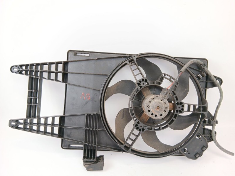 Recambio de electroventilador para fiat punto berlina (188) 1.2 cat referencia OEM IAM 823500800  