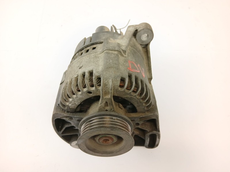 Recambio de alternador para fiat punto berlina (188) 1.2 cat referencia OEM IAM 46530060  