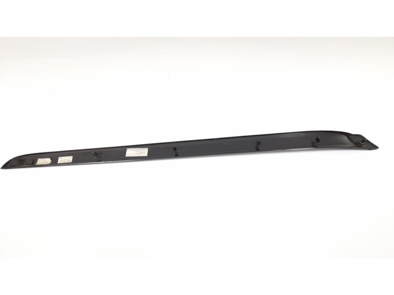 Recambio de moldura para audi a4 avant (8e) 1.9 tdi referencia OEM IAM 8E0867409  