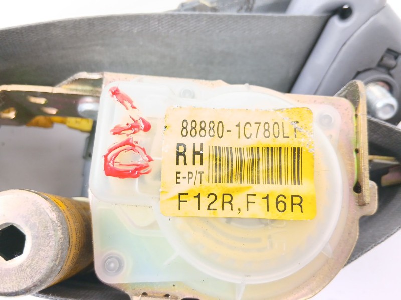 Recambio de cinturon seguridad delantero derecho para hyundai getz (tb) 1.1 básico referencia OEM IAM 888801C780LT  