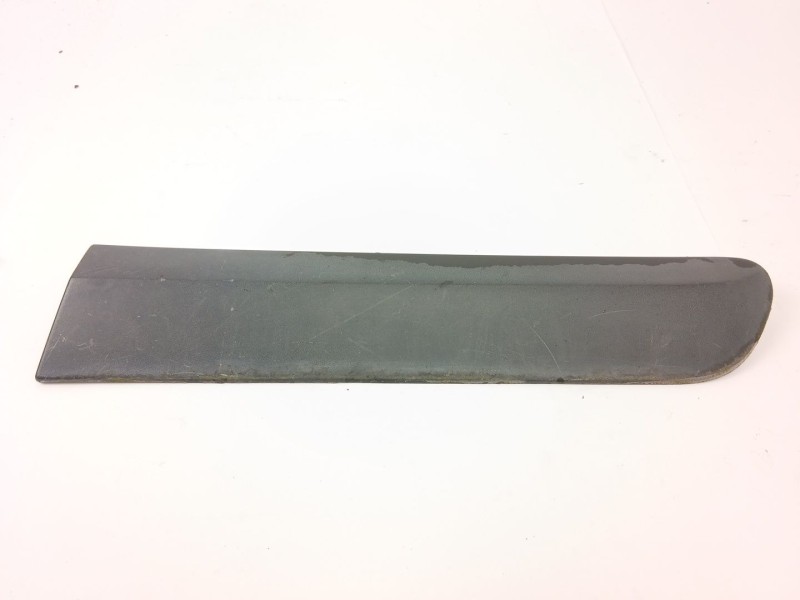 Recambio de moldura para hyundai getz (tb) 1.1 básico referencia OEM IAM 877311C000  