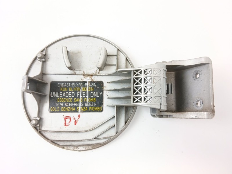 Recambio de tapa exterior combustible para hyundai getz (tb) 1.1 básico referencia OEM IAM 695101C000  