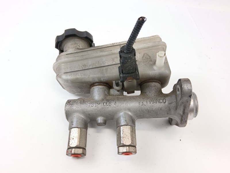 Recambio de bomba freno para hyundai getz (tb) 1.1 básico referencia OEM IAM   