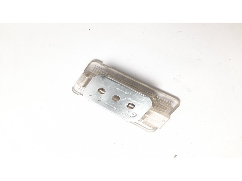 Recambio de luz interior para bmw serie 3 touring (e46) 320d referencia OEM IAM 63318360588 2303700 
