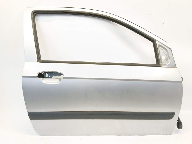 Recambio de puerta delantera derecha para hyundai getz (tb) 1.1 básico referencia OEM IAM   