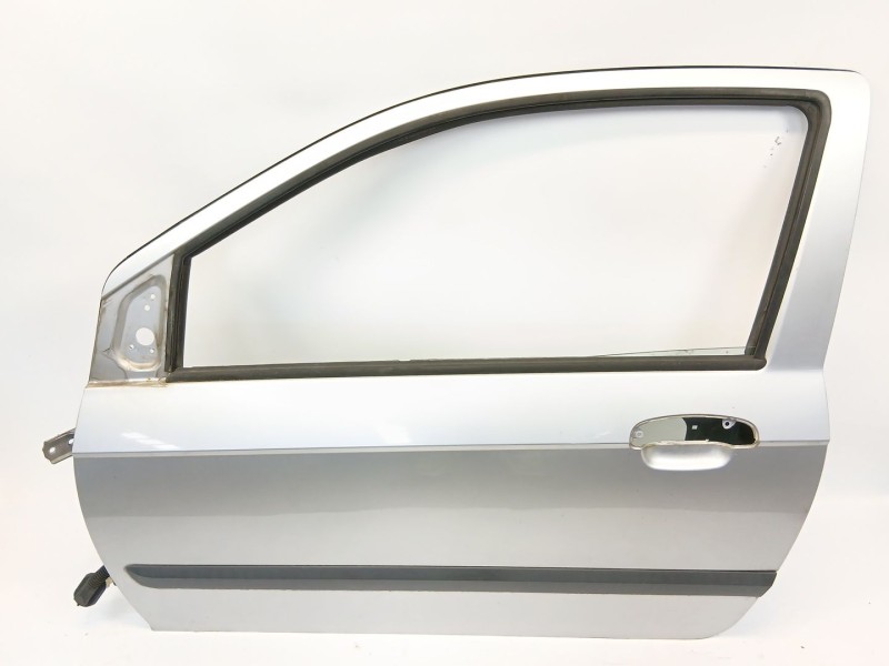 Recambio de puerta delantera izquierda para hyundai getz (tb) 1.1 básico referencia OEM IAM   
